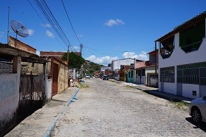 Rua Hortência, bairro Nelson Costa, em Ilhéus. 