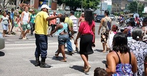 Agentes de transito estarão em todo o percurso da tocha em Ilheus- foto Gidelzo Silva Secom-Ilhéus Secom Ilheus