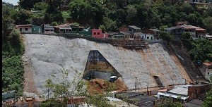 Obras de contenção do Alto da Tapera – Foto Gidelzo Silva-foto Gidelzo Silva 