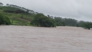 Cheia do Cachoeira em Itapé FOTO DIVULGAÇÃO