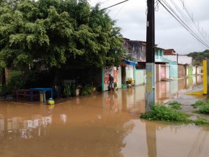 Ruas alagadas Hernani Sá (3)