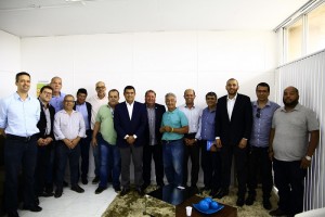 Davidson Magalhães reunido com empresários e dirigentes da CDL em Itabuna