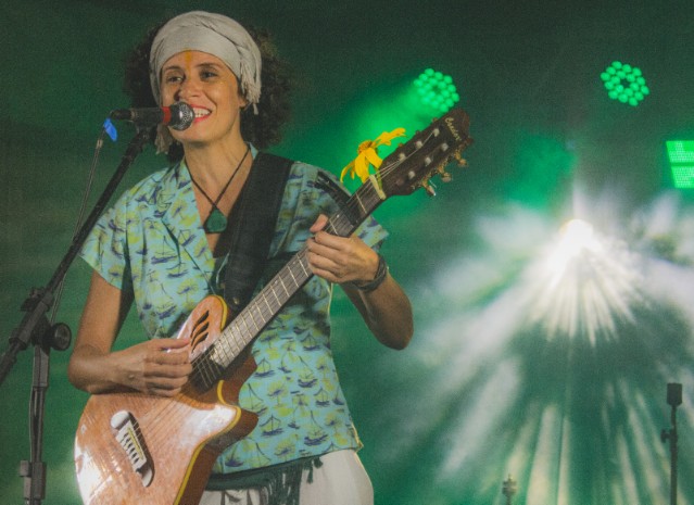 Buerarema: Casa de Cultura Jonas&Pilar recebe show de Ligia Callaz