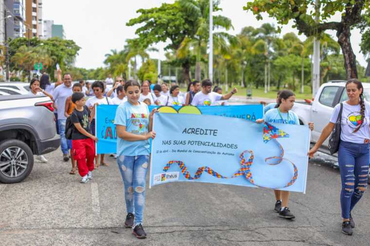 Caminhada em Ilhéus marca Dia Mundial de Conscientização do Autismo