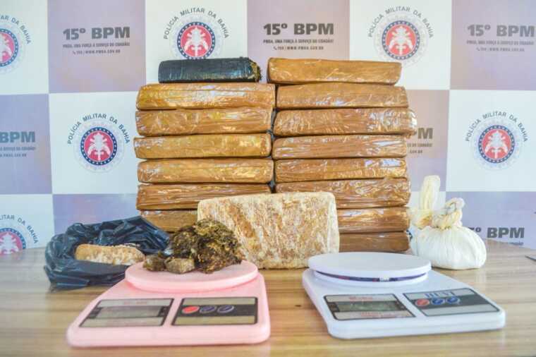 PMBA apreende drogas em Itabuna durante operação