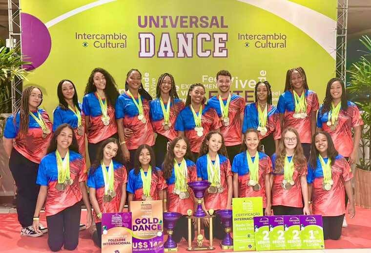 Escola de dança de Ilhéus é destaque em Florianópolis e garante vaga para torneios internacionais