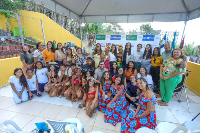 Olivença ganha escola modelo com horta educativa e bebedouro de água tratada