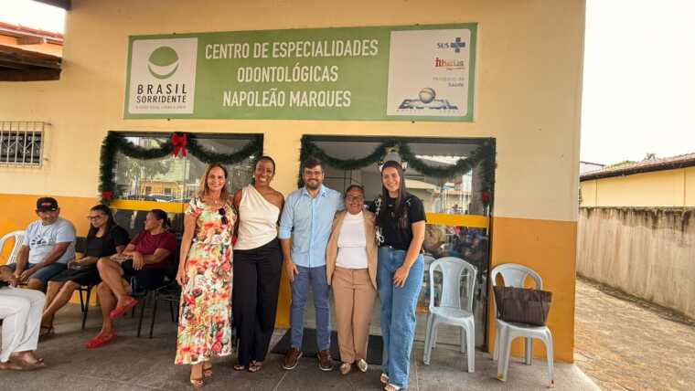 Entrega de próteses dentárias devolve sorrisos e dignidade à população de Ilhéus