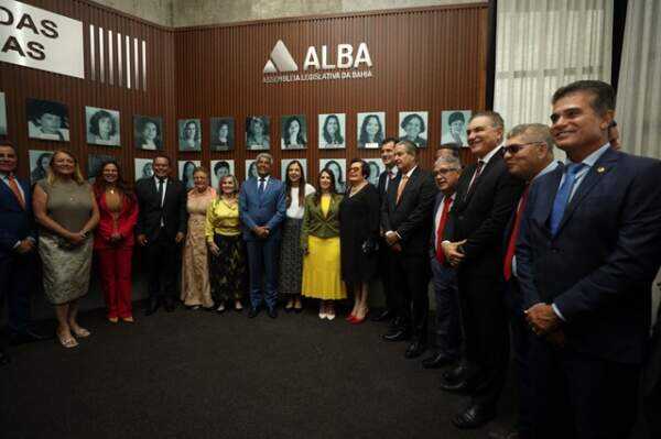 Em abertura dos trabalhos na Alba, Jerônimo destaca os investimentos na educação que já chegam a R$10 bilhões