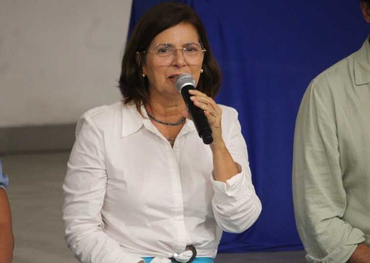 Adélia articula chegada do Projeto Periferia de Direitos a Ilhéus