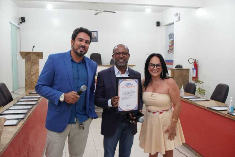 Bebeto Galvão é homenageado com Comenda Amigo da Água em Ubaitaba