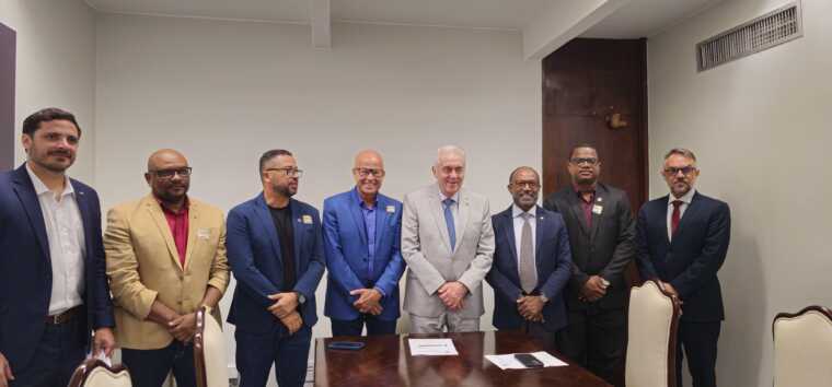 Bebeto Galvão se reúne com senador Otto Alencar para apresentar demanda do Aeroporto de Ilhéus