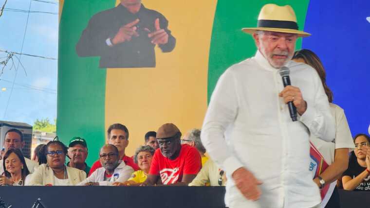 Com Lula, Bebeto Galvão participa de convenção da base governista na Bahia