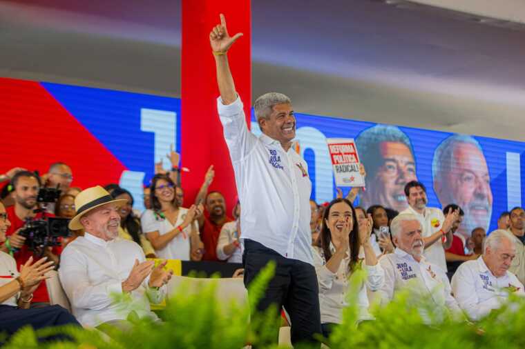 Jerônimo celebra convenção histórica com 30 mil pessoas em Salvador: “A Bahia se encontrou aqui
