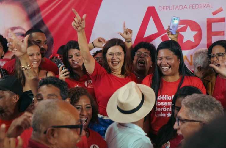 Lula e Jerônimo precisam da nossa força no Congresso e na Assembleia”, diz Adélia em Ilhéus