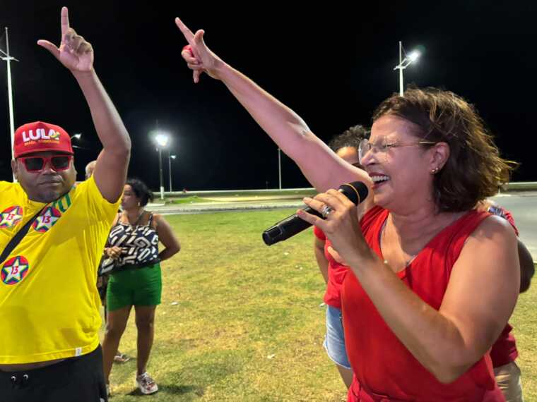 Adélia convoca apoiadores a continuar nas ruas pela reeleição de Lula